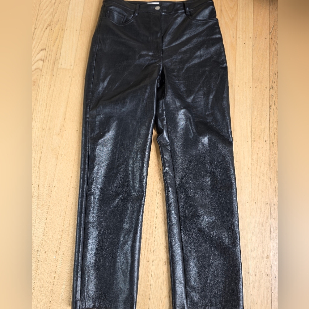 Wilfred Black Faux Leather Straight Leg Jeans Size 6 EUC